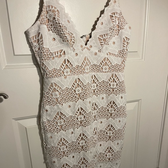 Lulus white lace dress - Picture 5 of 7